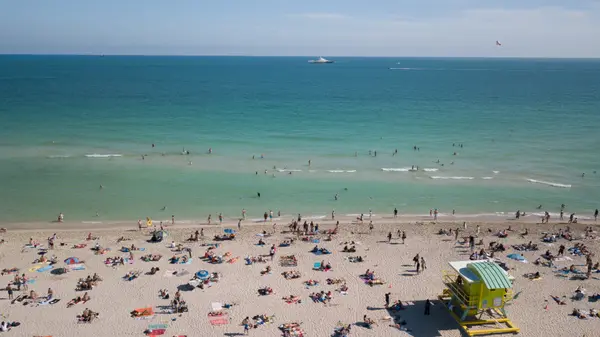 Miami Beach, FL, USA