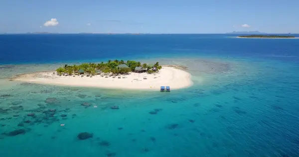 South Sea Island, Fiji